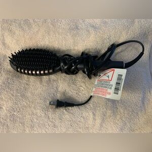T3 Edge Heated Brush/Straightener. Hair Straightener. Heated Hair Tools. EUC